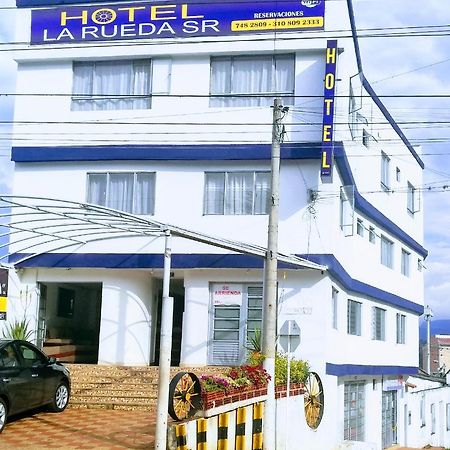 Hotel La Rueda Sr Барбоса Экстерьер фото