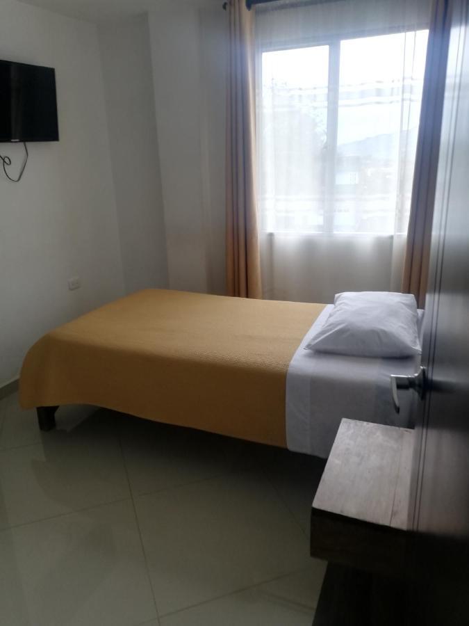 Hotel La Rueda Sr Барбоса Экстерьер фото