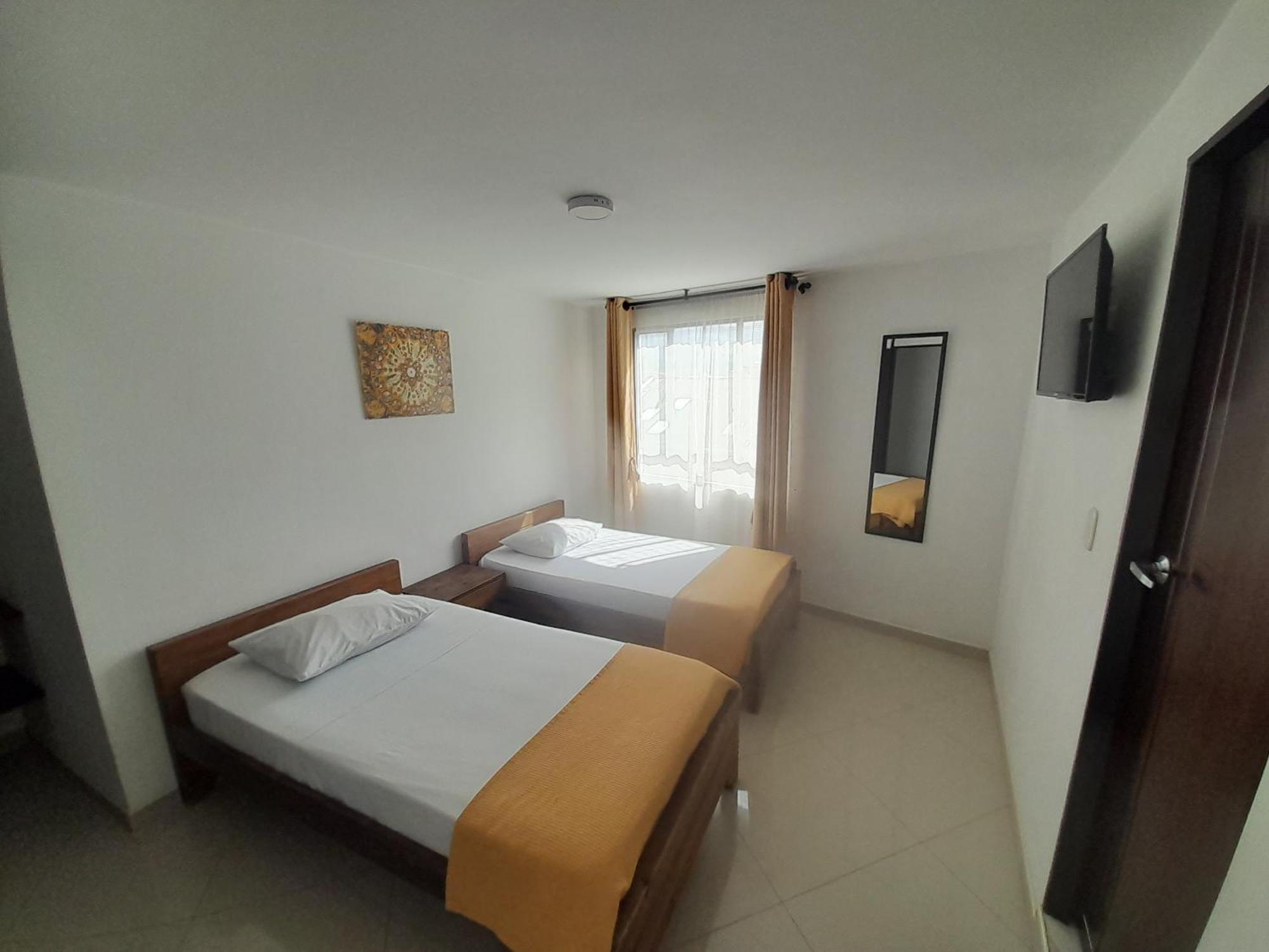 Hotel La Rueda Sr Барбоса Экстерьер фото